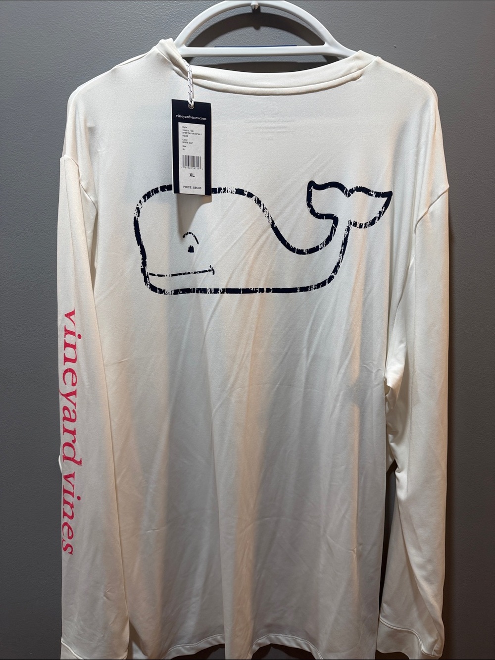 Vineyard Vines Performance Long-Sleeve with Distressed Navy Whale